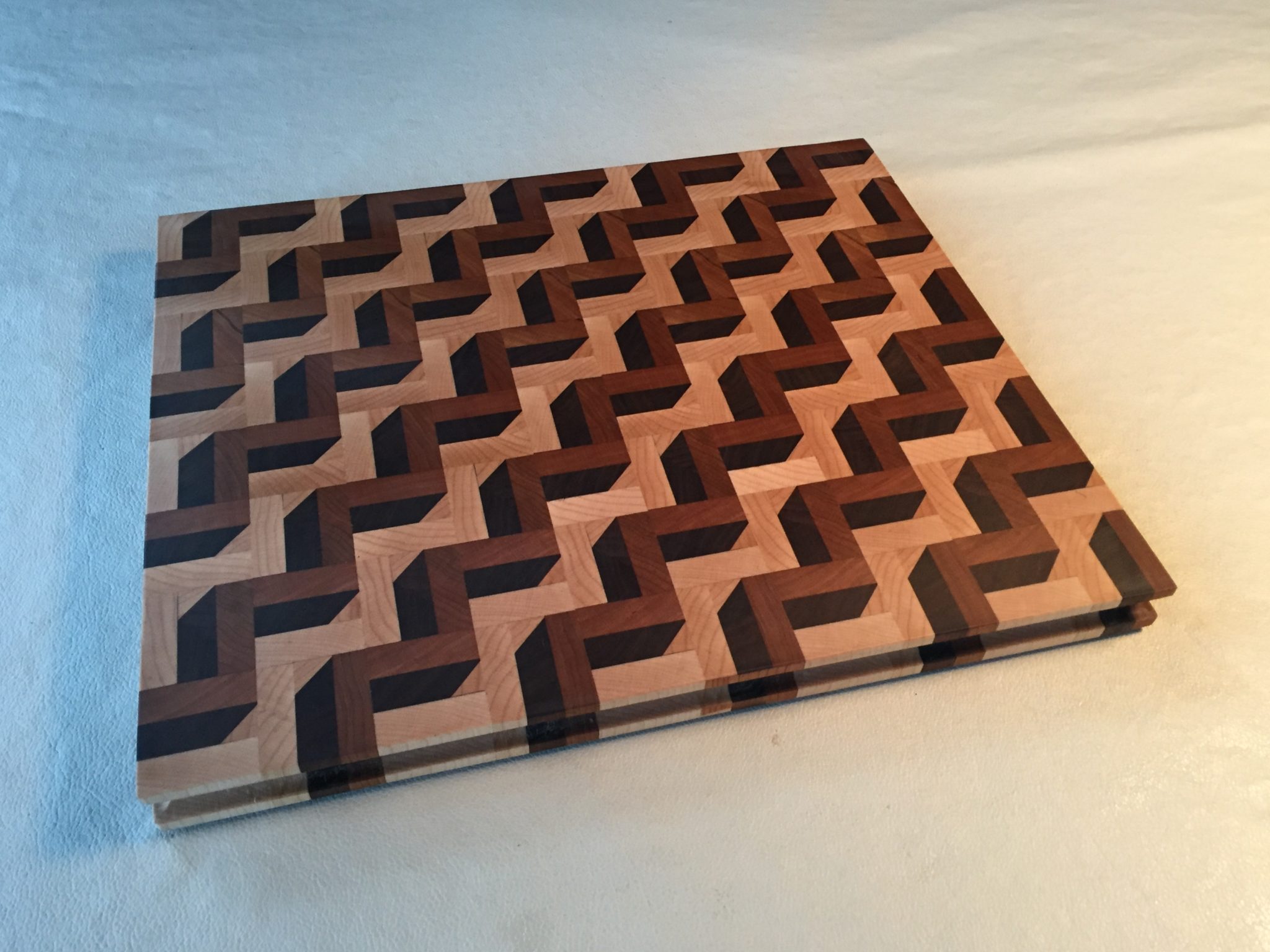 3D zigzag Serving/Cutting board 12 x 14.25 x 1" Don Baker Design